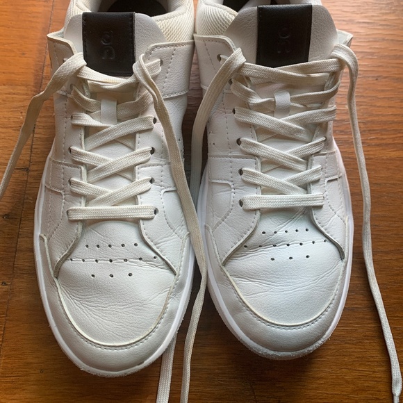 The Roger tennis-inspired sneaker with CloudTec®. Developed with Roger Federer - Picture 2 of 10